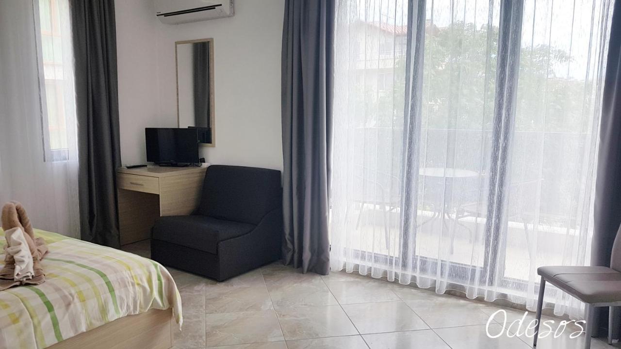 Guesthouse Odesos 索佐波尔 外观 照片